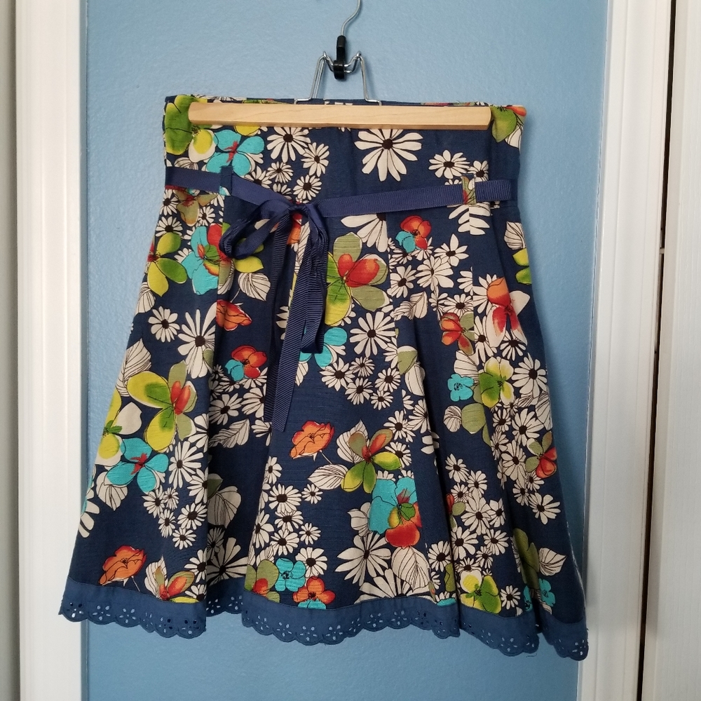 Floral A-line skirt (M)